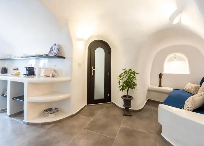 Doukas Caldera Villa