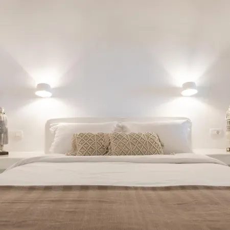 Doukas Caldera * Φηρά