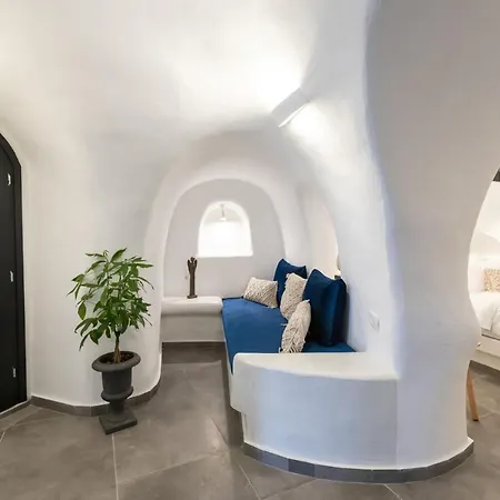 Doukas Caldera * Φηρά