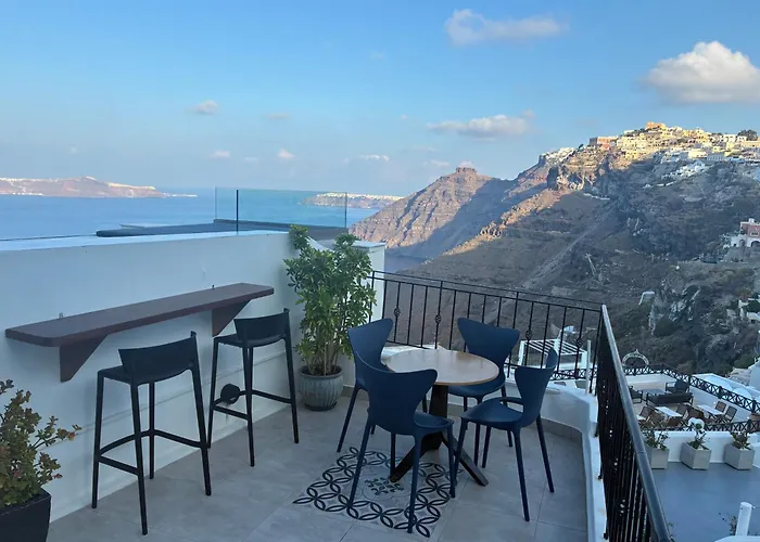 Doukas Caldera * Fira (Santorini)