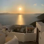 Villa Doukas Caldera Fira (Santorini)