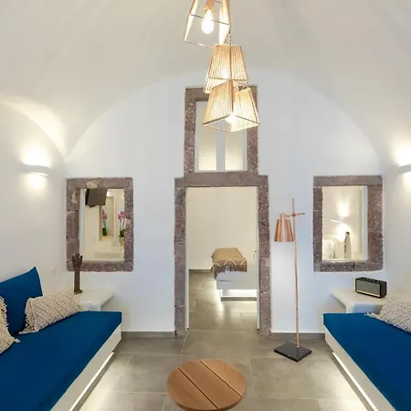 Villa Doukas Caldera Fira (Santorini)