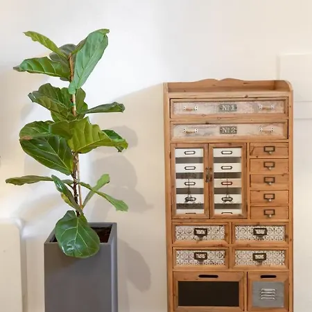 Doukas Caldera サントリーニ