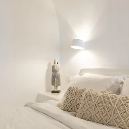 Villa Doukas Caldera Fira (Santorini)