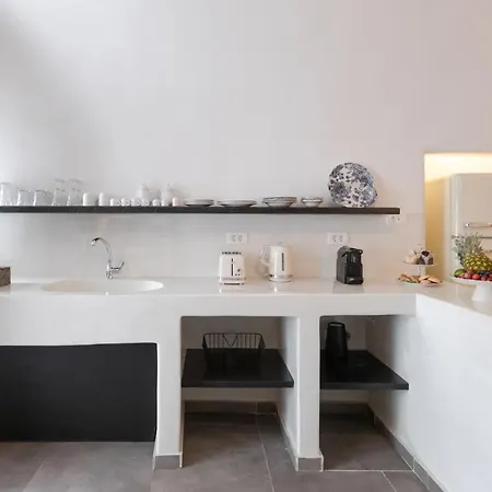 Villa Doukas Caldera