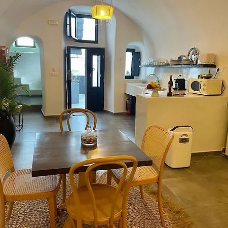 Doukas Caldera * サントリーニ