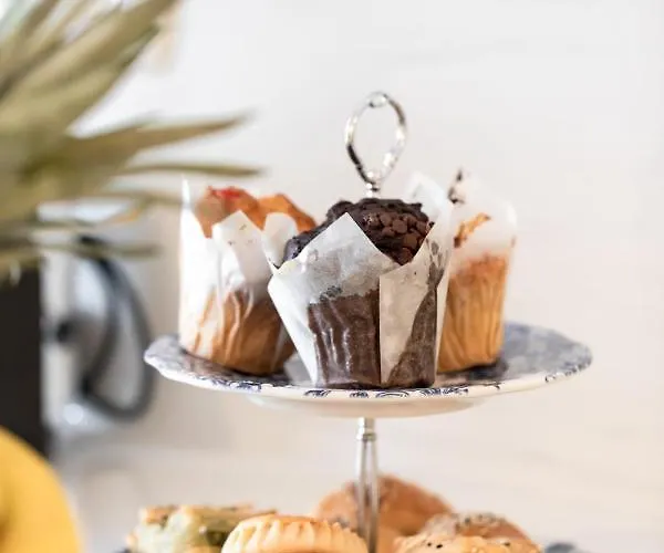 Doukas Caldera Villa *