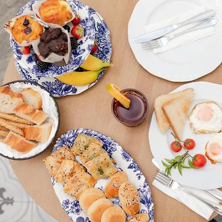 Vila Doukas Caldera *